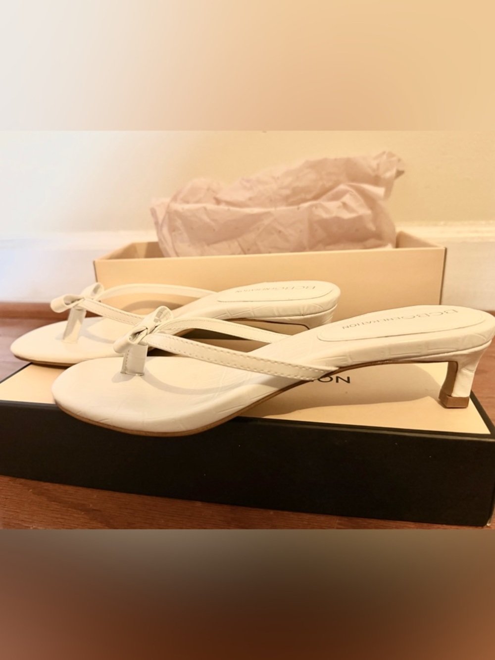 BCBGeneration Zia Sandal - NEVER WORN (size 7)